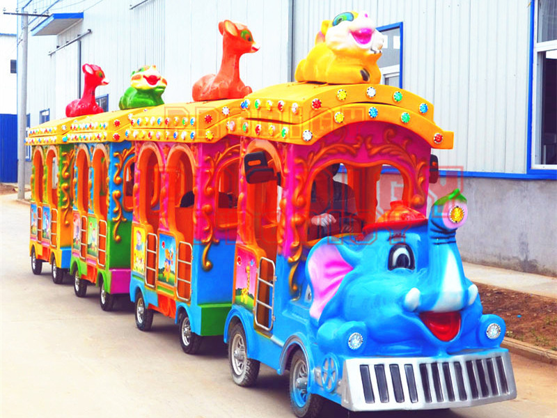Elephent  Trackless Train